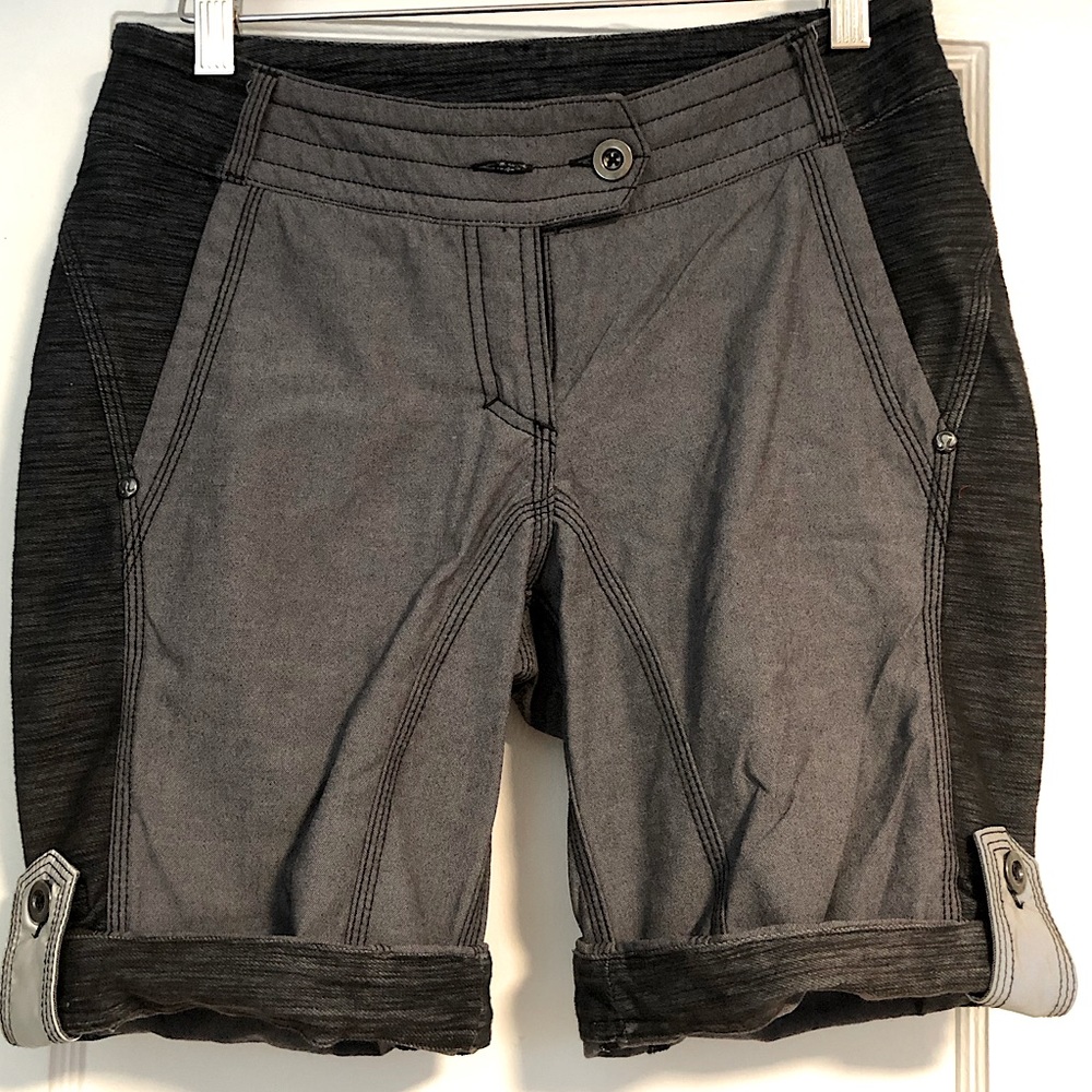 Lululemon faux denim hiking short, size 4